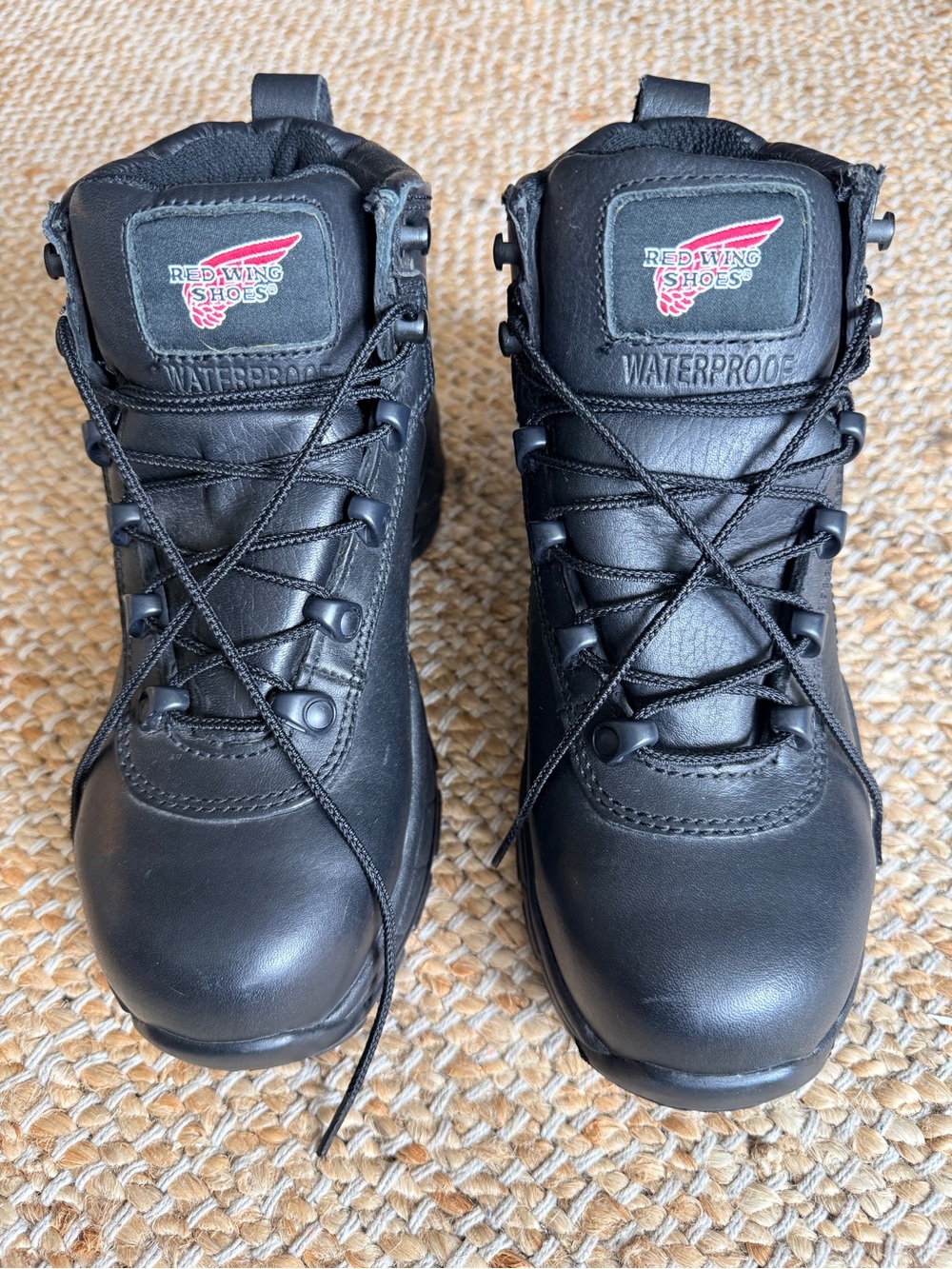 Redwing leather work  boots men’s size 6  NWOB